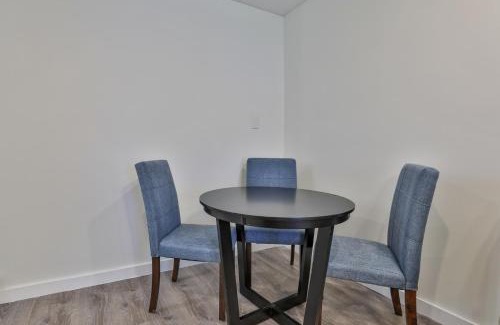 Salem Apartment | M20 Rentals Modern Apartment 2bd 1ba Centrally Located Salem, NH