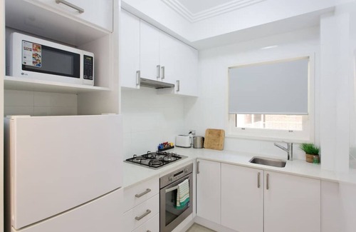 West Perth Apartment | M5 Studio Apartment on Malcolm Street