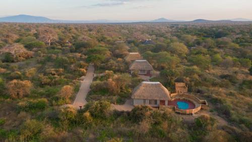 Idodi Bed & Breakfast | Mabata Makali Luxury Tented Camp