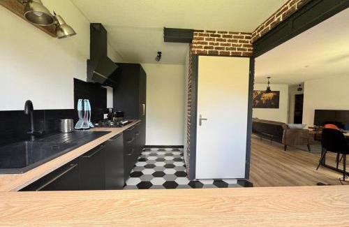 Foix House | MacaIndCo
