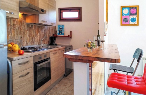 Acquaseria Apartment | Maccale Holiday flat by the Beach