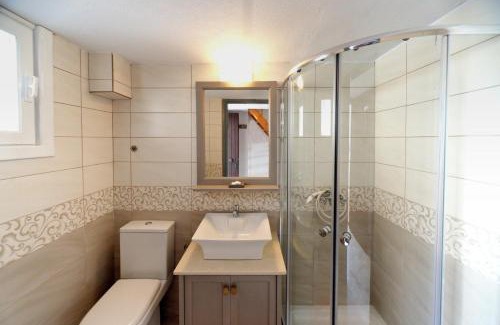 Neo Klima Apartment | Machi Studios
