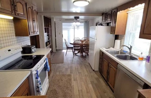 Fair Haven House | Macs Lake Escape, 2 waterfront homes with 2 boat wells. Lakefront relaxation!