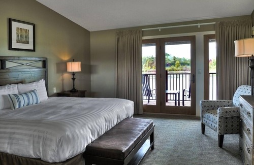 East Gull Lake Resort | Maddens On Gull Lake
