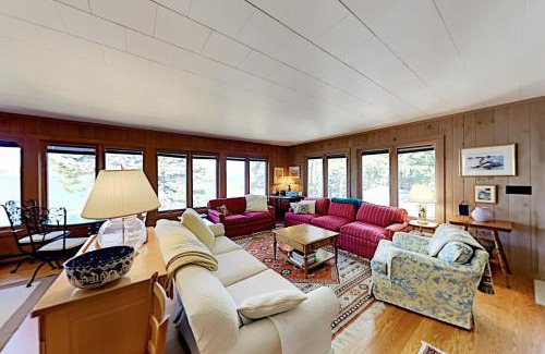 West Southport House | Maddock Cove Cabin