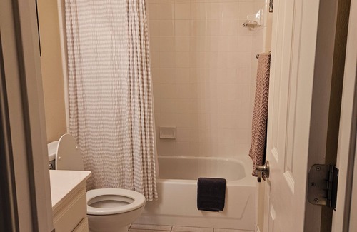Pilot Point Bed & Breakfast | Madewell Manor- Welcome home to Horse country USA!