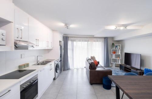 Observatory Apartment | Madison Modern Oasis