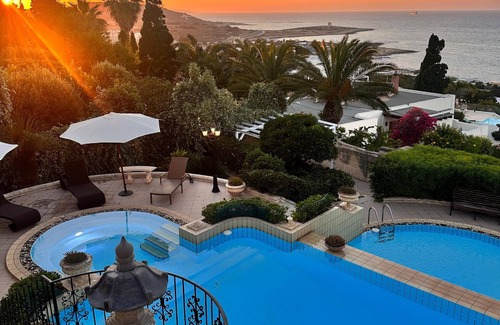 Bahar ic-Caghaq Villa | Madliena Hills Mansion