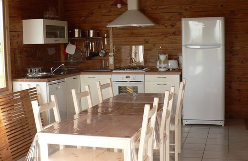 Cusey House | "Madriage" wooden house