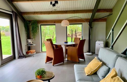 Nieuw-Roden House | Mae Usu