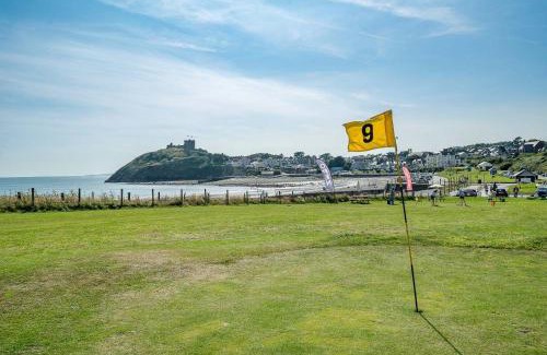Criccieth House | Maes-Y-Caerau
