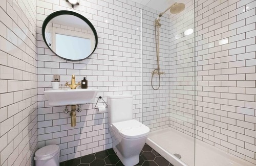 Esquerra de l'Eixample House | Magatzem 128