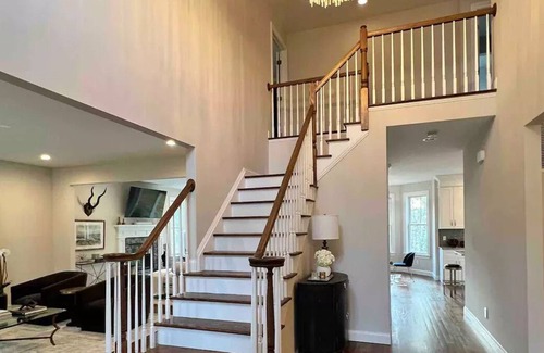 Crompond House | Magazine ready Westchester with acres of privacy