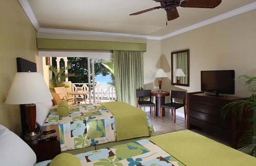 Lowlands Resort | Magdalena Grand Beach & Golf Resort