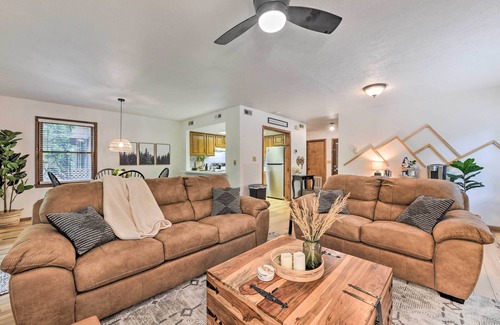 Waynesville House | Maggie Valley Townhome In Smoky Mountain Foothills