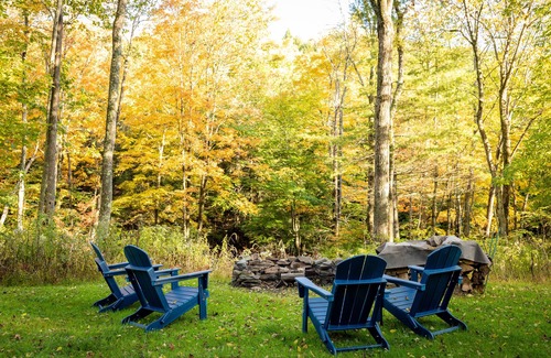 Damascus Cottage | Magical Creekside Cottage in the Western Catskills