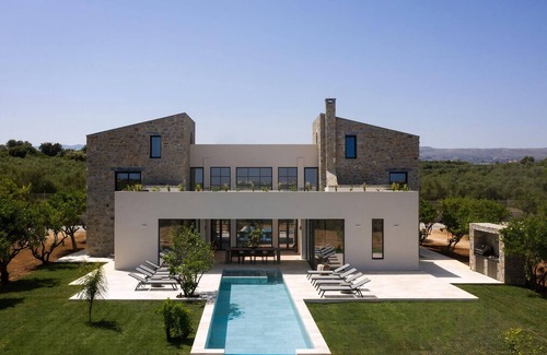 Skaleta Villa | Magical Crete Villa | Villa Liváni | Beautiful Landmark views | Terrace &.