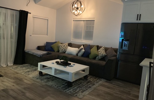 Marina Peninsula House | Magical Marina Beach Bungalow