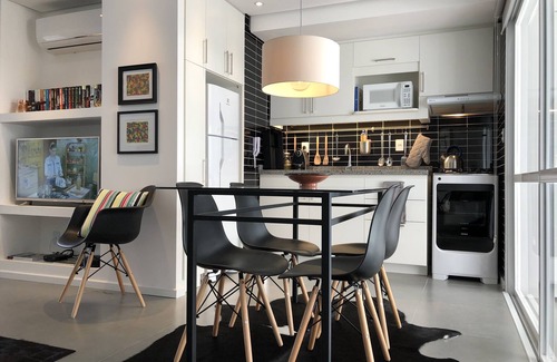 Simoes Lopes Apartment | Magnificent 2 Bedroom Central Apartment