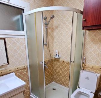 Al Khan Apartment | Magnificent 5 bedroom apartment near Al-Khan Beach