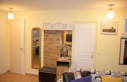 Saint-Merri Apartment | MAGNIFICENT APARTMENT, TOP LOCATION, AC, SECURITY, LE MARAIS SAINT-PAUL