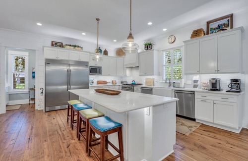 East Beach House | Magnificent East Beach Home! Heated Pool, 5BR/5.5BA Sleeps 16