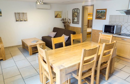 Langlade Apartment | Magnificent Gite with dominant view swimming pool and jacuzzi (L'Olivier)