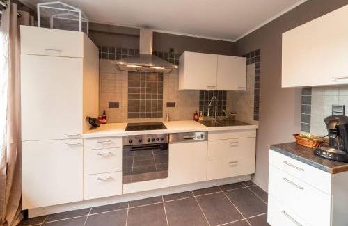 Tilff House | Magnificent holiday home with hot tubs