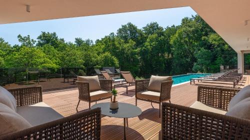 Boljevici Villa | Magnificent Istria Villa Villa Green Oasis 4 Bedrooms Spacious Sun Terrace With Outdoor Heated Pool Labin