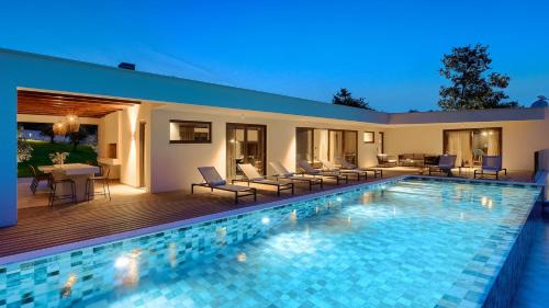 Boljevici Villa | Magnificent Istria Villa Villa Green Oasis 4 Bedrooms Spacious Sun Terrace With Outdoor Heated Pool Labin