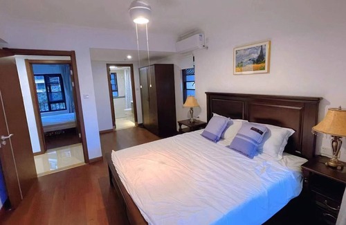 Liangqing District Condo | Magnificent NEW 4 bedroom condo in beautiful, safe gated community