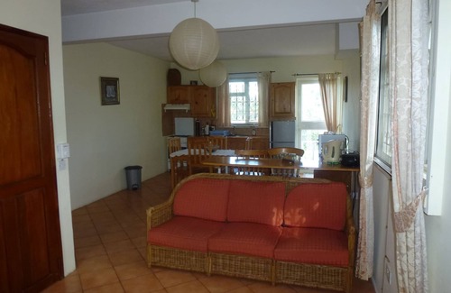 Flic-en-Flac Apartment | Magnificent sea and mountain views from the roof terrace. Quiet and restful place