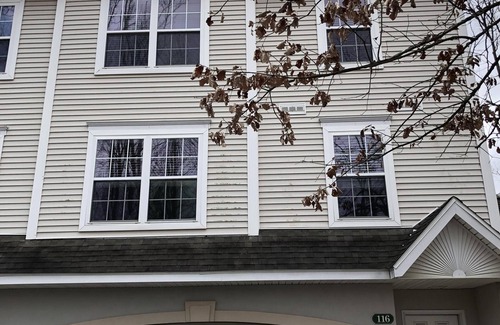 Park Forest Village Condo | Magnificent & Spacious Condo for All of Your PSU Vacations 4.5 Miles from Campus