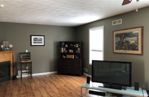 Park Forest Village Condo | Magnificent & Spacious Condo for All of Your PSU Vacations 4.5 Miles from Campus