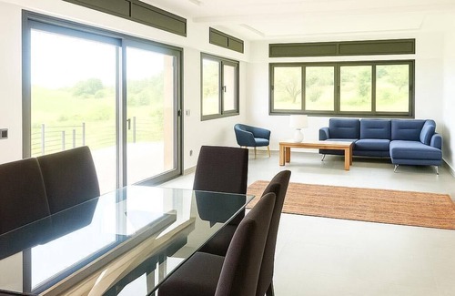 Sahel Chamali Villa | Magnificent villa with pool and sea view.