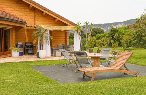 Peyrieu Villa | Magnifique Chalet avec piscine et salle de sport