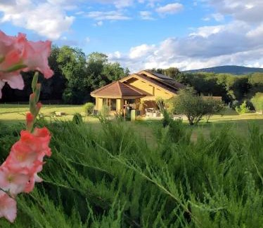 Peyrieu Villa | Magnifique Chalet avec piscine et salle de sport