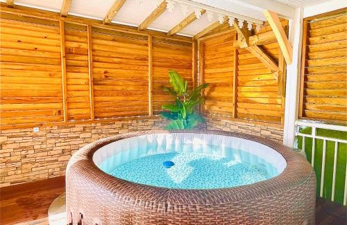 Le Lamentin House | Magnifique haut de villa spacieux campagne,Jacuzzi