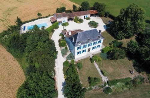 Saint-Sulpice-d'Arnoult House | Magnifique manoir, quatre chambres, avec piscine