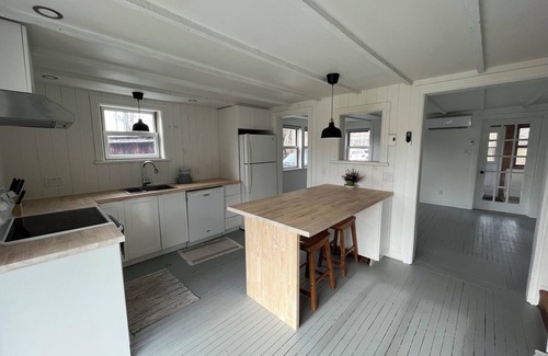 Lac-Brome House | Magnifique Petite Maison de Campagne à Louer au Mois ou à la Saison