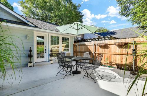 Blossoms Park House | Magnolia - A Birdy Vacation Rental