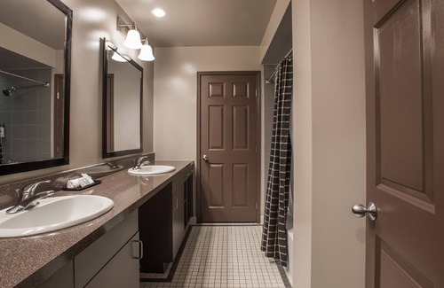 Downtown Dallas Hotel | Magnolia Hotel Dallas Downtown