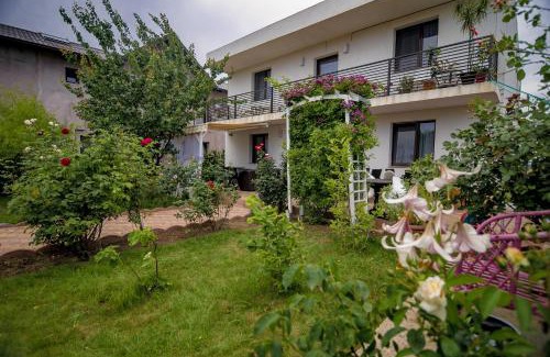Vama Veche House | Magnolia