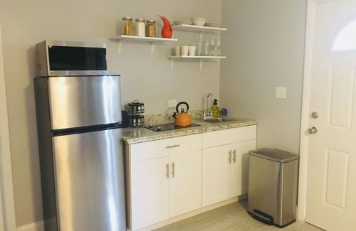 Nassau Apartment | Magnolia Studios 2.Book Now!