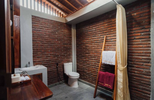 Kelating Hotel | Maha Villa Kelating