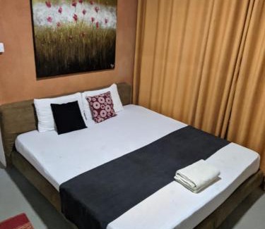 Minneriya House | Mahi's Place