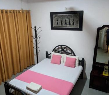 Minneriya House | Mahi's Place