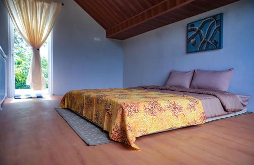 Balecatur Villa | Mahogany Garden Villa Jogja