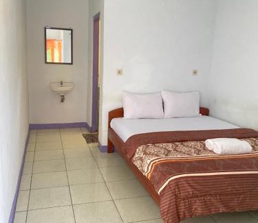 Moni House | Mahoni Guest House