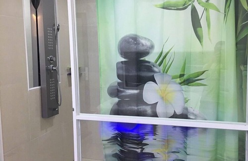 Hoa Thanh Hotel | Mai Tuan Pham Hung Hotel